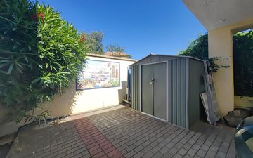 Property slide 62