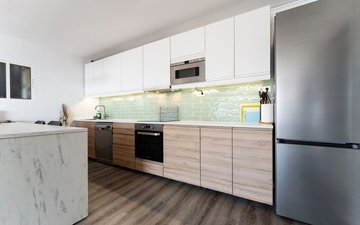 Property slide 15