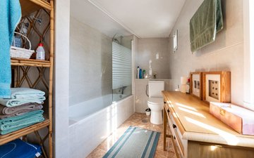 Property slide 23
