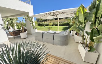 Property slide 25