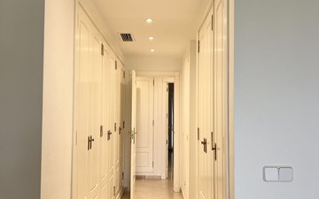 Property slide 20