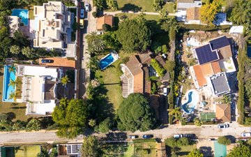 Property slide 10