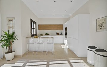 Property slide 22