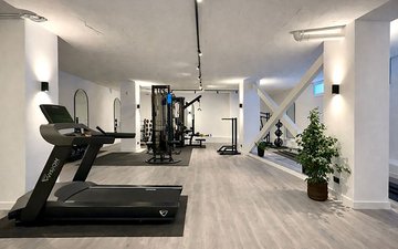 Property slide 48