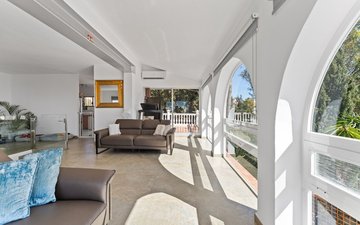 Property slide 14