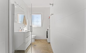 Property slide 24
