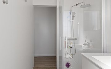 Property slide 25