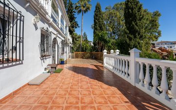 Property slide 38