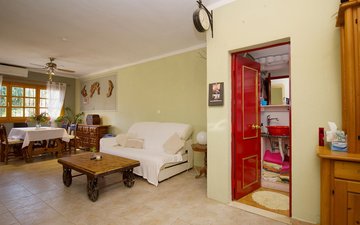 Property slide 18