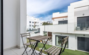 Property slide 18