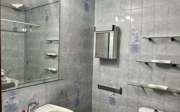 Property slide 20