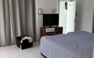 Property slide 14