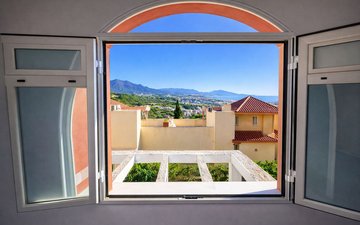 Property slide 24