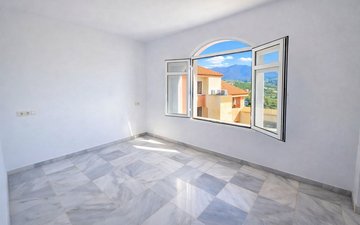 Property slide 30