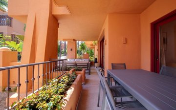 Property slide 21