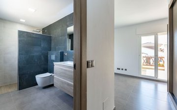 Property slide 22