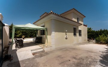 Property slide 39