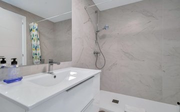 Property slide 22