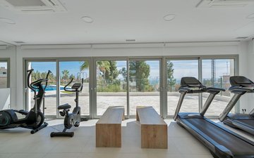 Property slide 42