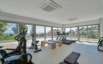 Property slide 43