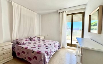 Property slide 16
