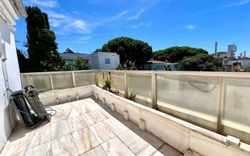Property slide 17