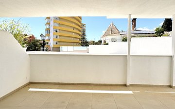Property slide 14