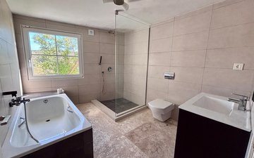 Property slide 15