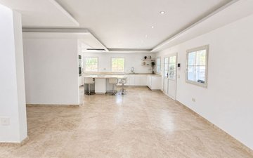 Property slide 5