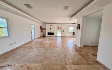 Property slide 6