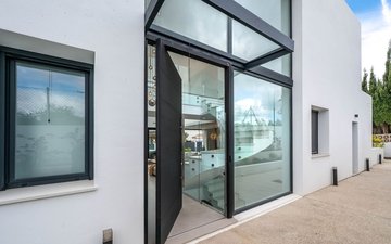 Property slide 39
