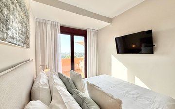 Property slide 21