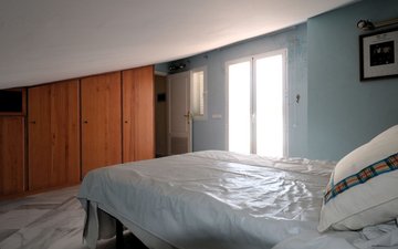 Property slide 21