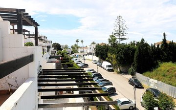 Property slide 34