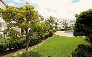 Property slide 46