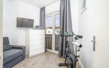 Property slide 18