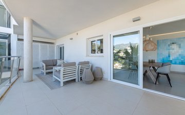 Property slide 28