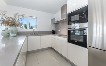 Property slide 33