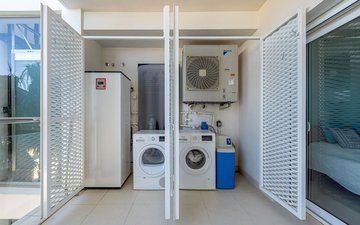 Property slide 44