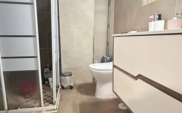 Property slide 14