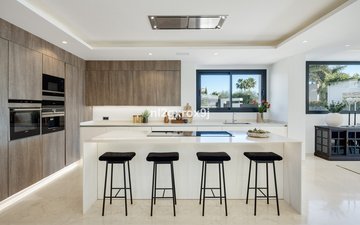 Property slide 18