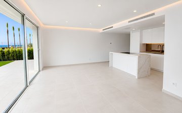 Property slide 22