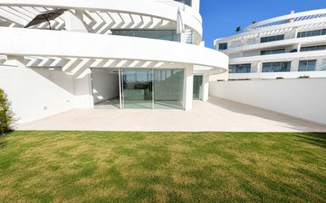 Property slide 30