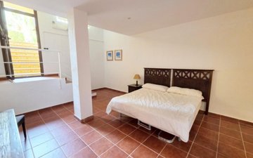Property slide 22