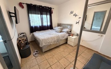 Property slide 12