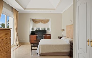 Property slide 25
