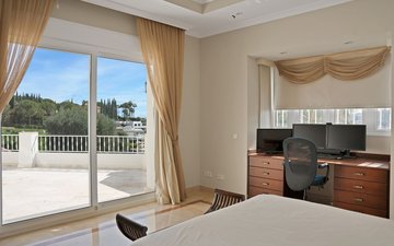 Property slide 30