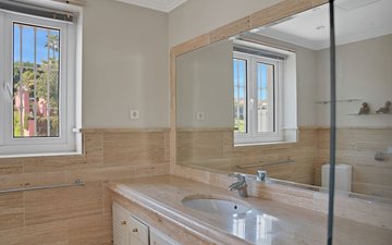 Property slide 35