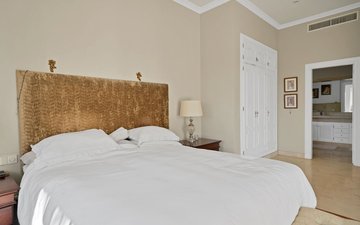 Property slide 46