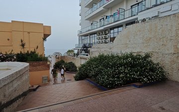 Property slide 21
